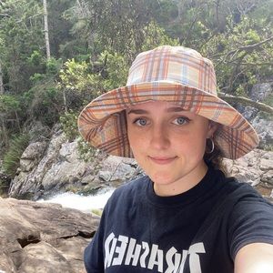 Meet your Posher, Sophie